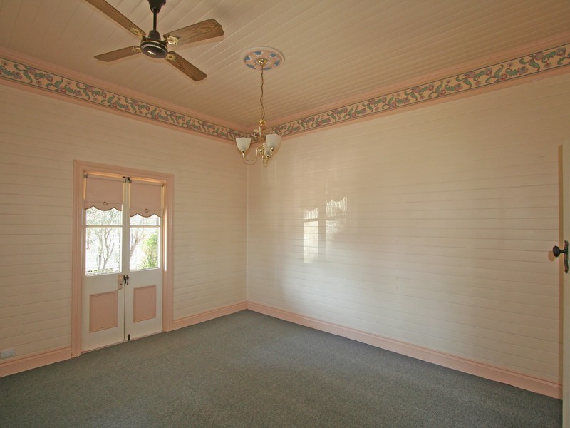 19 Edgeworth Street, Cessnock NSW 2325