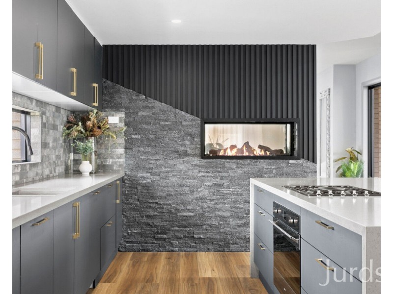 8 Coolalta Drive, Nulkaba NSW 2325