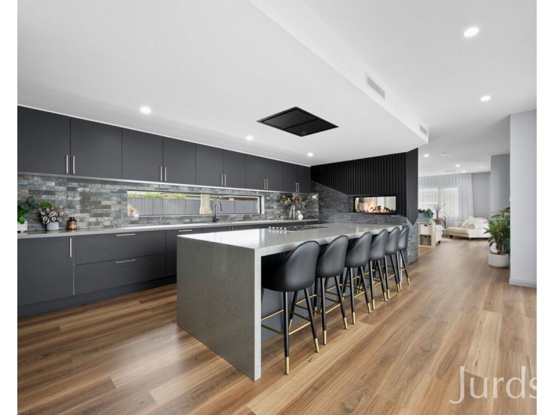 8 Coolalta Drive, Nulkaba NSW 2325