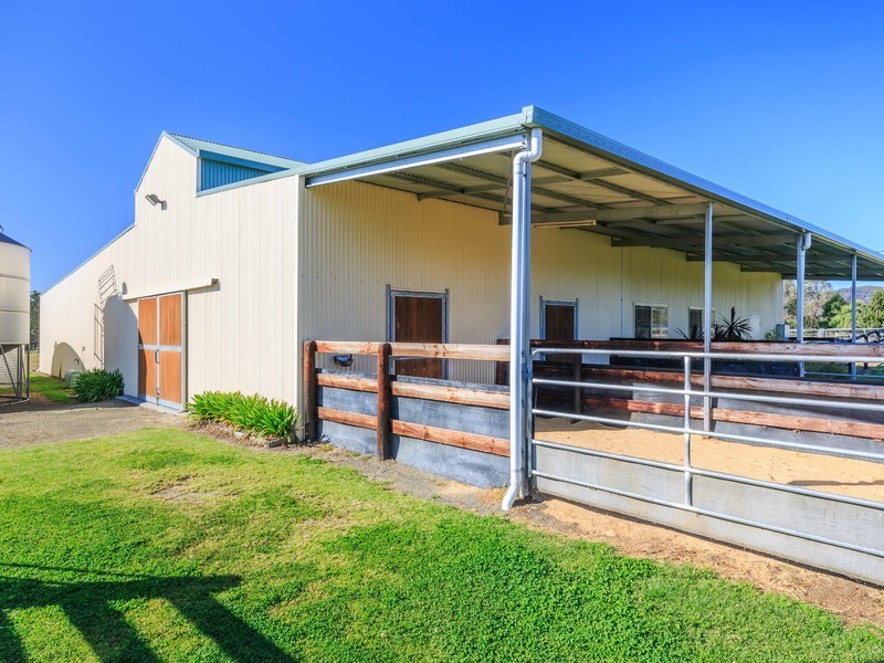 859 Sandy Creek Road, Quorrobolong NSW 2325