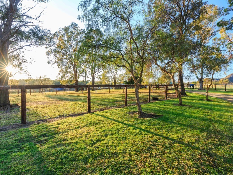 859 Sandy Creek Road, Quorrobolong NSW 2325