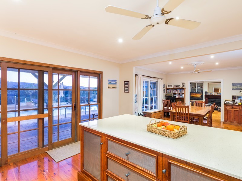 859 Sandy Creek Road, Quorrobolong NSW 2325