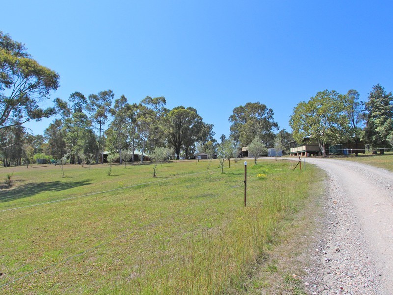 402 McMullins Road, Branxton NSW 2335