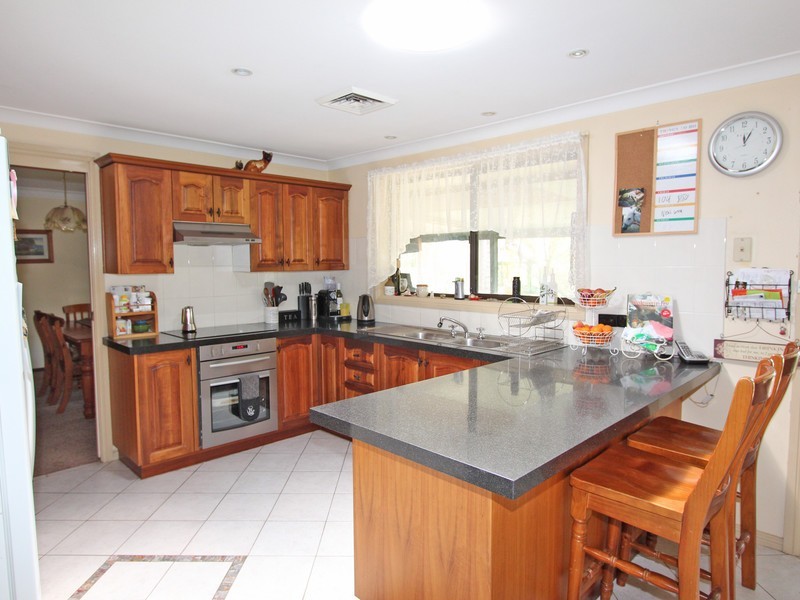 402 McMullins Road, Branxton NSW 2335