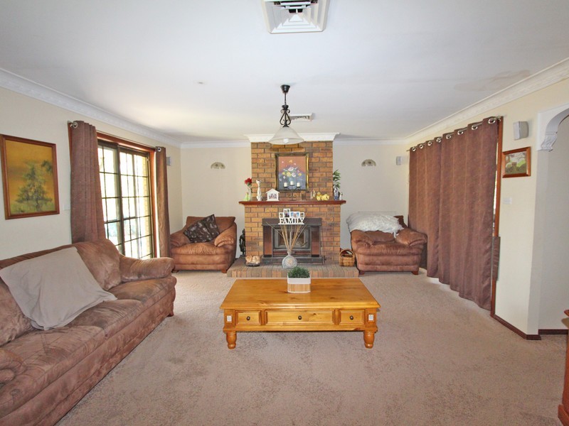 402 McMullins Road, Branxton NSW 2335