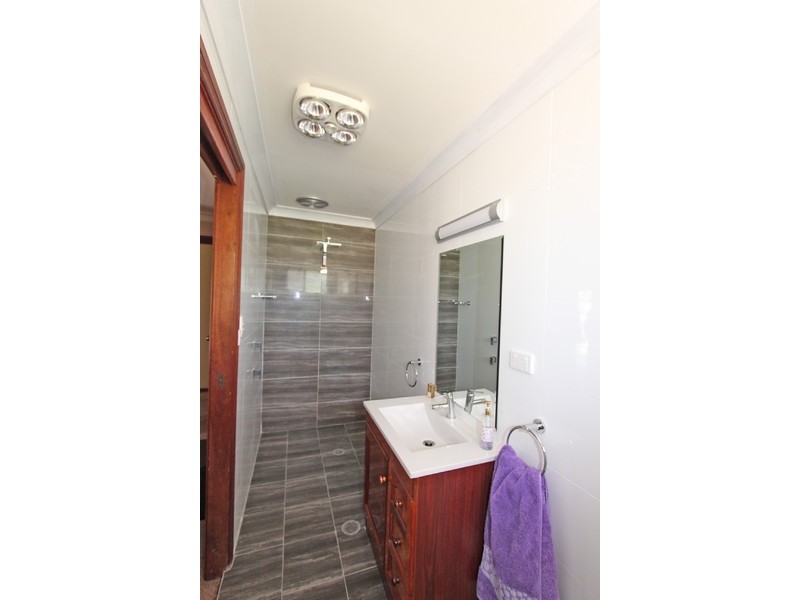 402 McMullins Road, Branxton NSW 2335