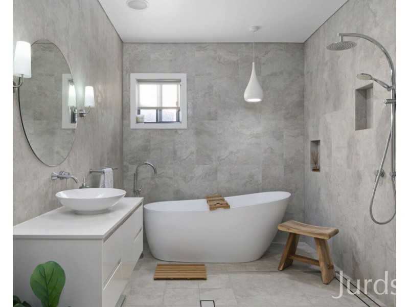 18 Angophora Drive, Pokolbin NSW 2320