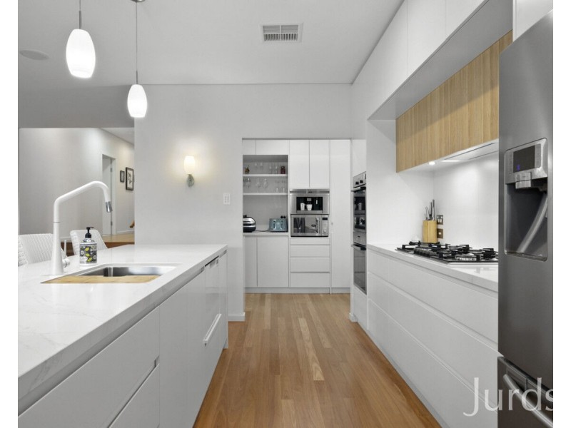 18 Angophora Drive, Pokolbin NSW 2320