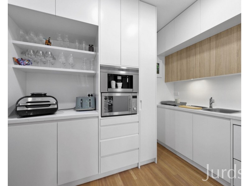 18 Angophora Drive, Pokolbin NSW 2320