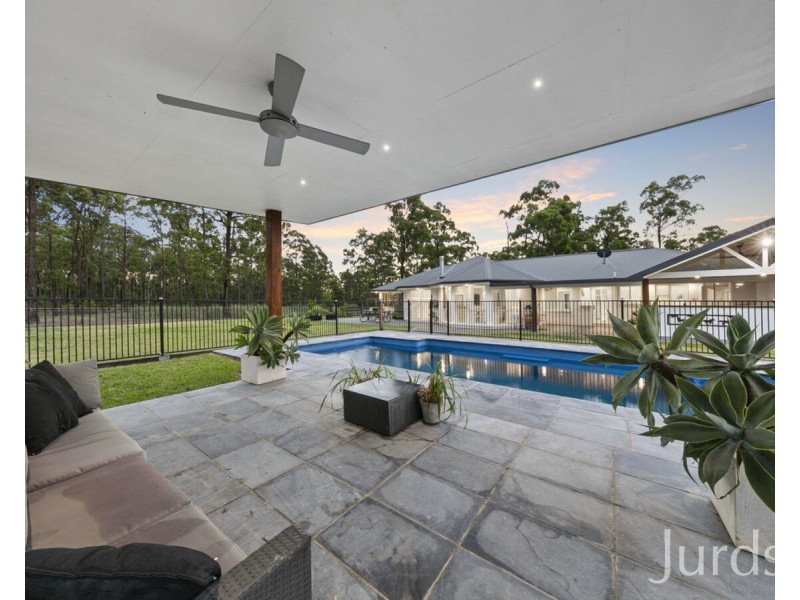 320 Lovedale Road, Lovedale NSW 2325