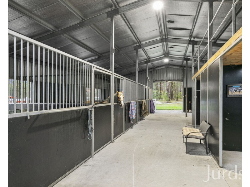 320 Lovedale Road, Lovedale NSW 2325