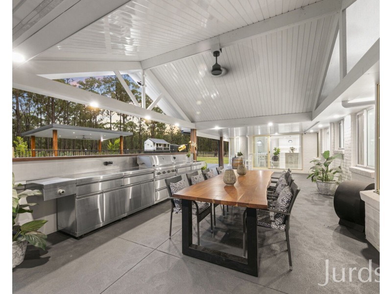 320 Lovedale Road, Lovedale NSW 2325