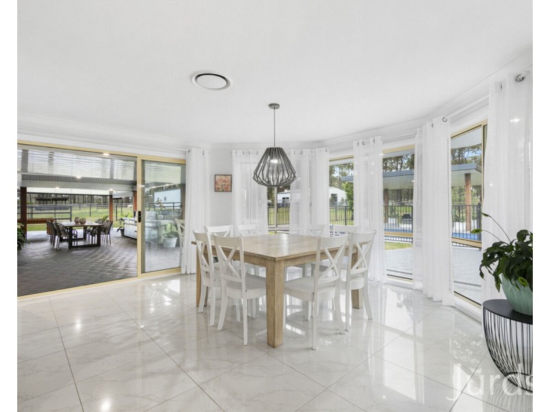 320 Lovedale Road, Lovedale NSW 2325