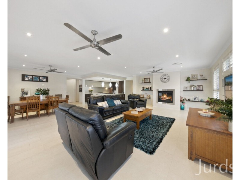 8 Drayton Grove, Cessnock NSW 2325