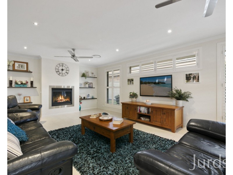 8 Drayton Grove, Cessnock NSW 2325