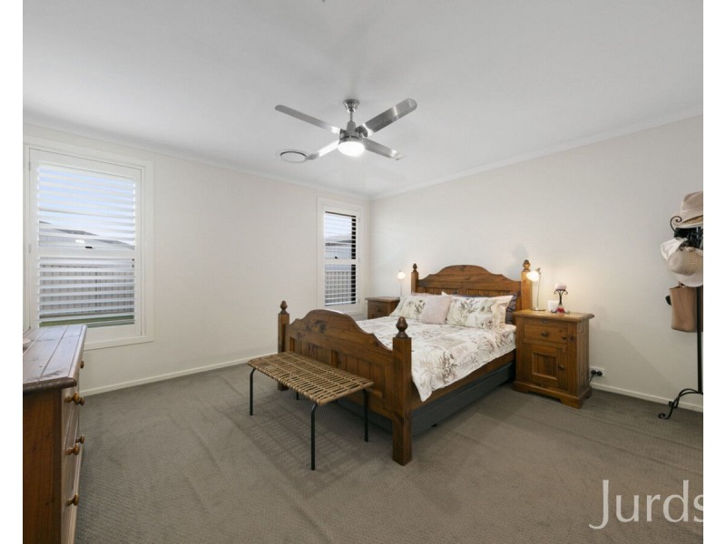 8 Drayton Grove, Cessnock NSW 2325