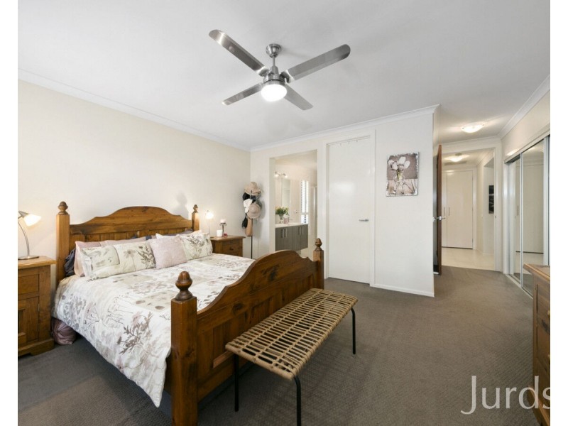 8 Drayton Grove, Cessnock NSW 2325