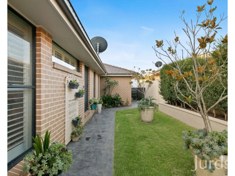 8 Drayton Grove, Cessnock NSW 2325