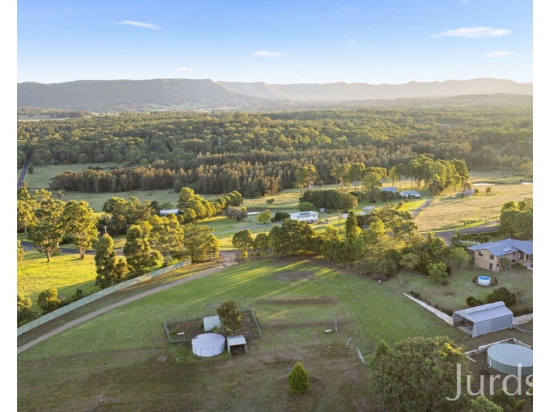 112 Wollong Road, Quorrobolong NSW 2325