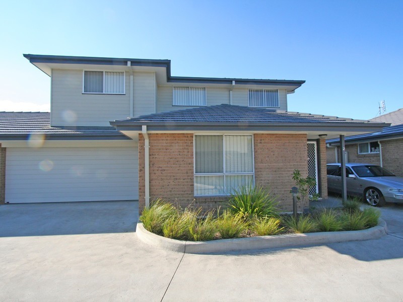 2/16 Chidgey Street, Cessnock NSW 2325