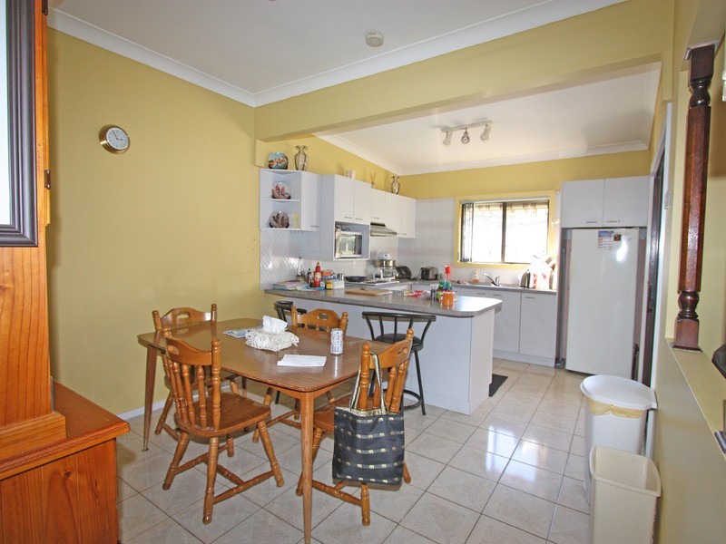 7 Knox Street, Abernethy NSW 2325