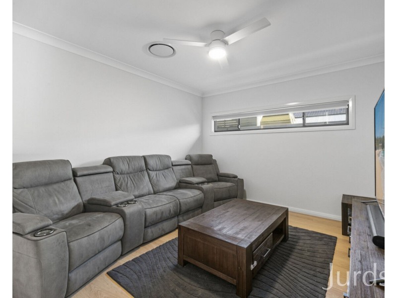 19 Wren Way, North Rothbury NSW 2335