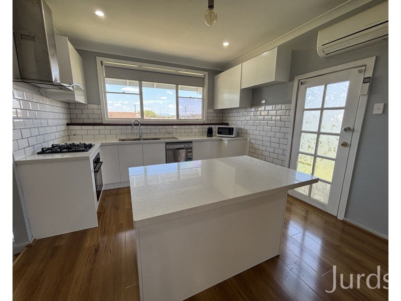 17 Bridge Street, Cessnock NSW 2325