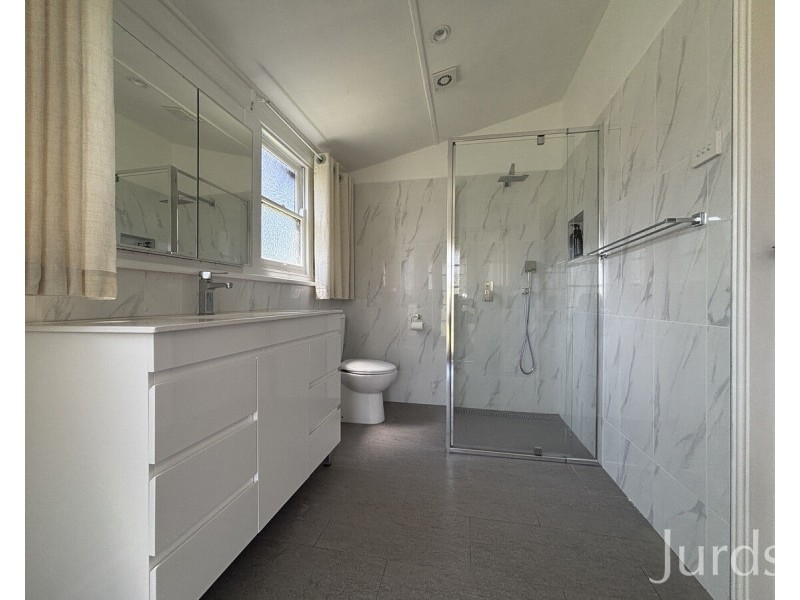17 Bridge Street, Cessnock NSW 2325
