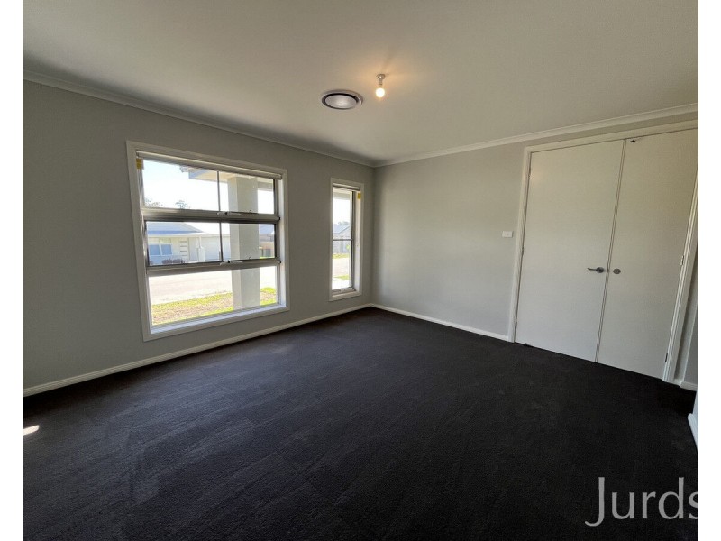 3 Burgess Way, North Rothbury NSW 2335