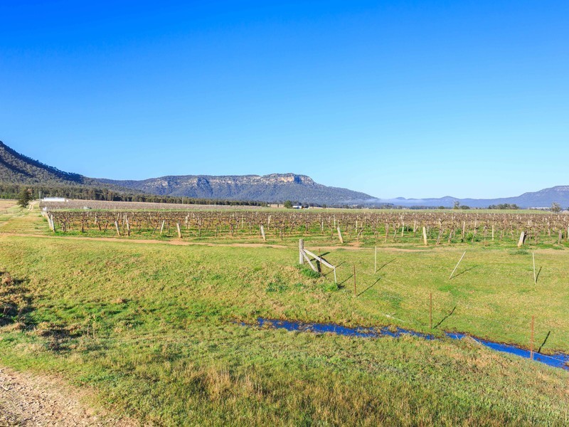 Oakley Lane, Broke NSW 2330