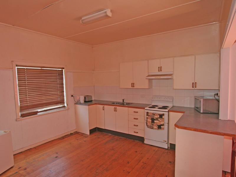 10 Wollombi Road, Millfield NSW 2325