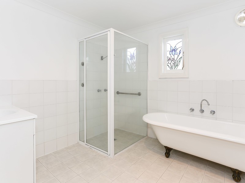 8 King Street, Cessnock NSW 2325