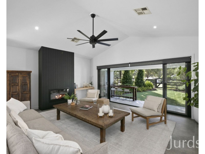 10 Turpentine Close, Pokolbin NSW 2320