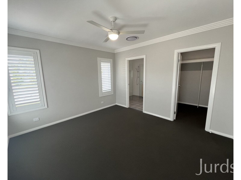 8 Haines Lane, North Rothbury NSW 2335