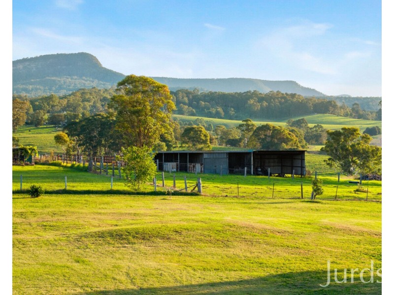 166 Sandy Creek Road, Mount Vincent NSW 2323