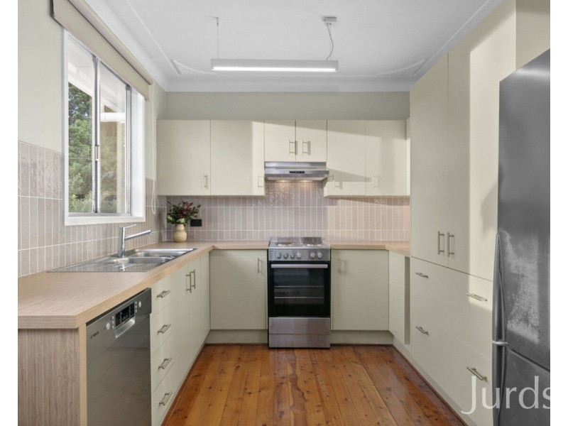 166 Sandy Creek Road, Mount Vincent NSW 2323