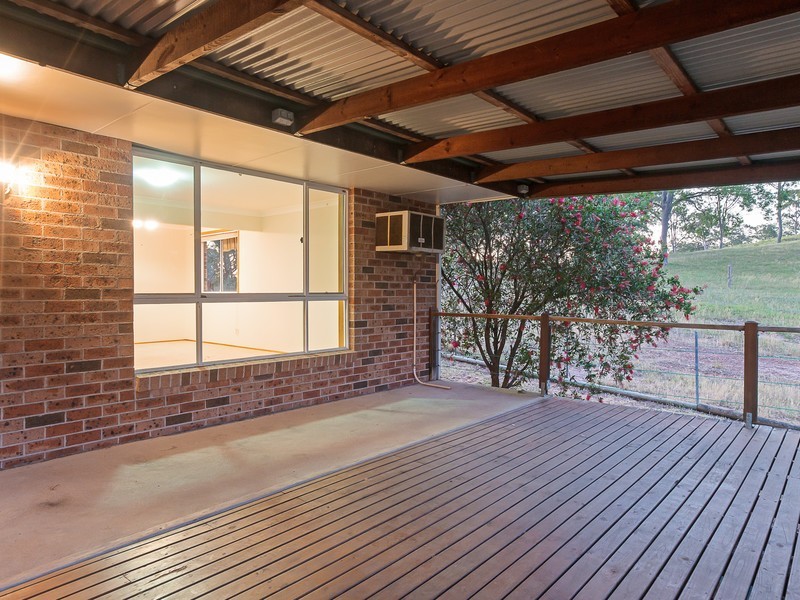 42 Orient Street, Greta NSW 2334