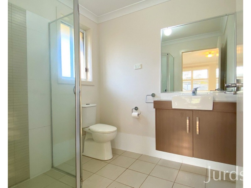 7 Chablis Drive, Cessnock NSW 2325