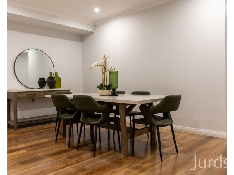 52 Cheetham Crescent, North Rothbury NSW 2335