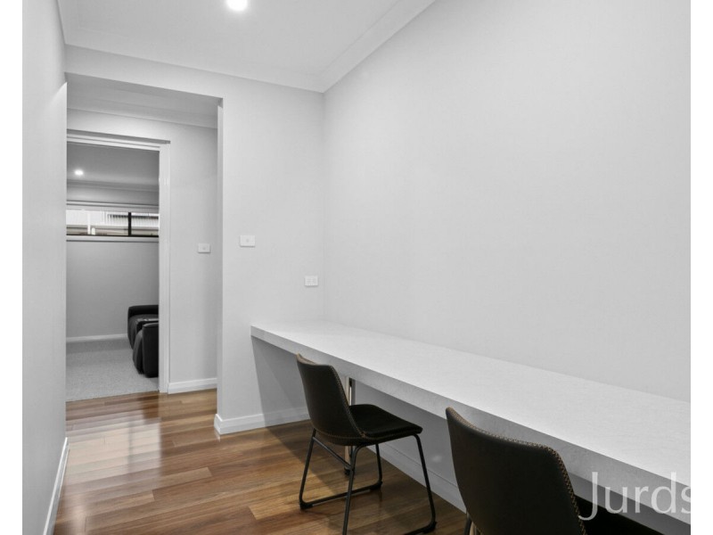 52 Cheetham Crescent, North Rothbury NSW 2335