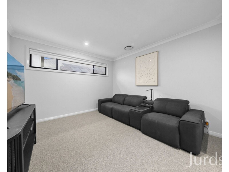 52 Cheetham Crescent, North Rothbury NSW 2335