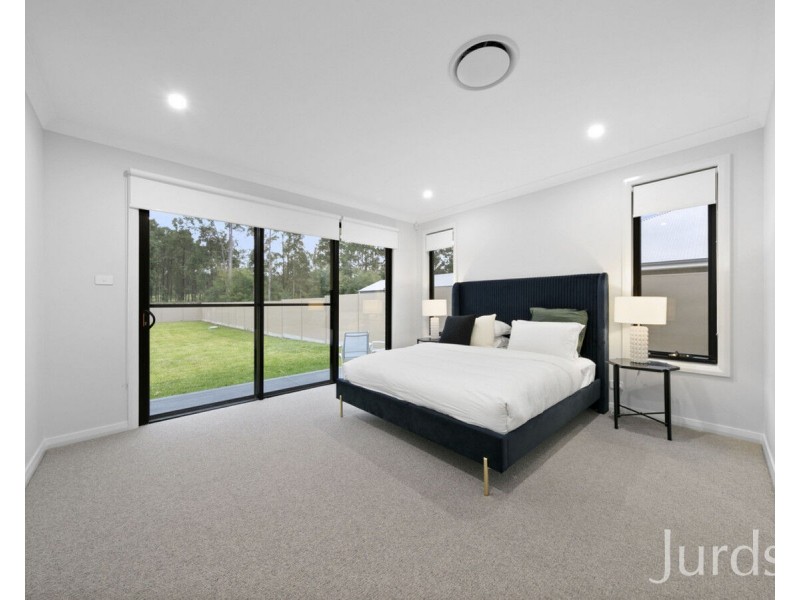 52 Cheetham Crescent, North Rothbury NSW 2335