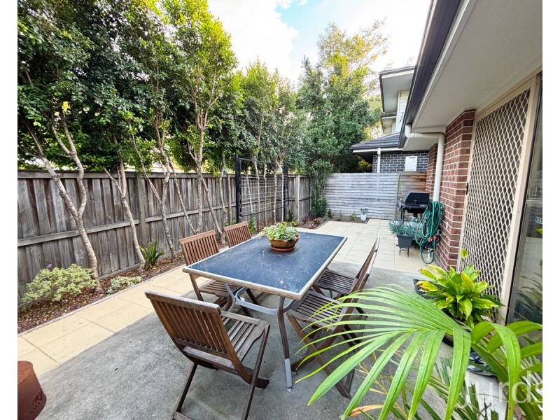 8/5 Stonebridge Drive, Cessnock NSW 2325