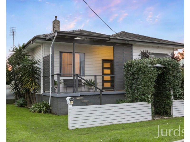 16 Charlton Street, Cessnock NSW 2325