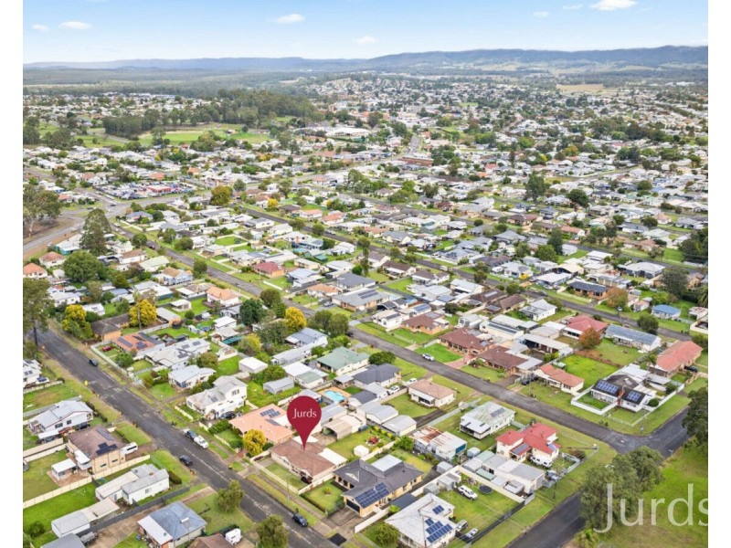 19 Kanowna Avenue, Cessnock NSW 2325