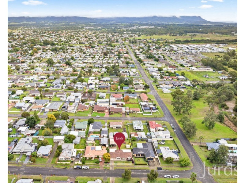 19 Kanowna Avenue, Cessnock NSW 2325