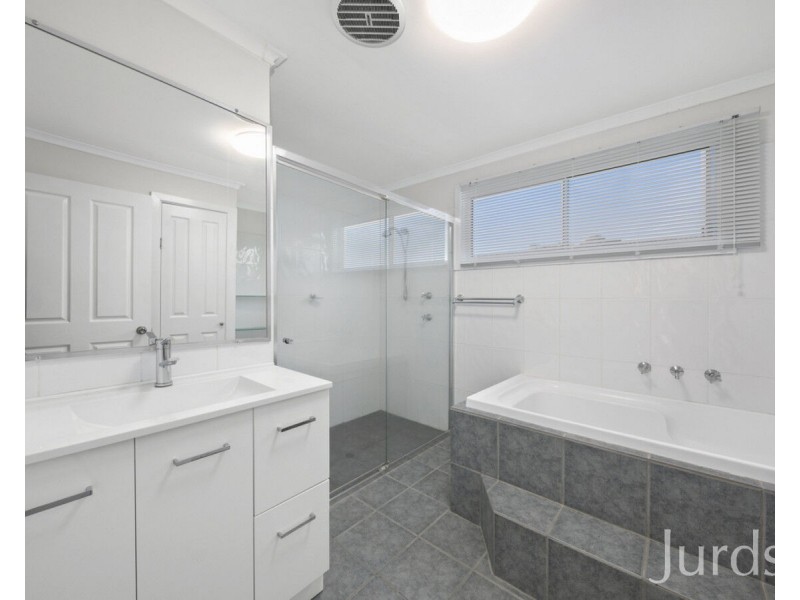 9 Pokolbin Street, Kearsley NSW 2325