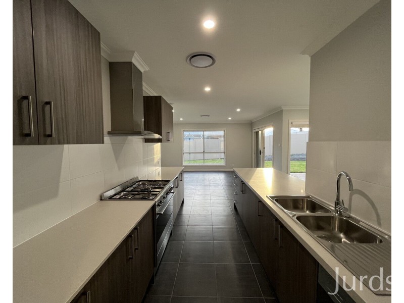47 Cheetam Crescent, North Rothbury NSW 2335
