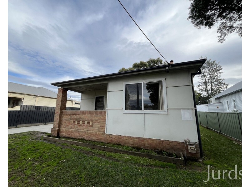 42 Catherine Street, Cessnock NSW 2325