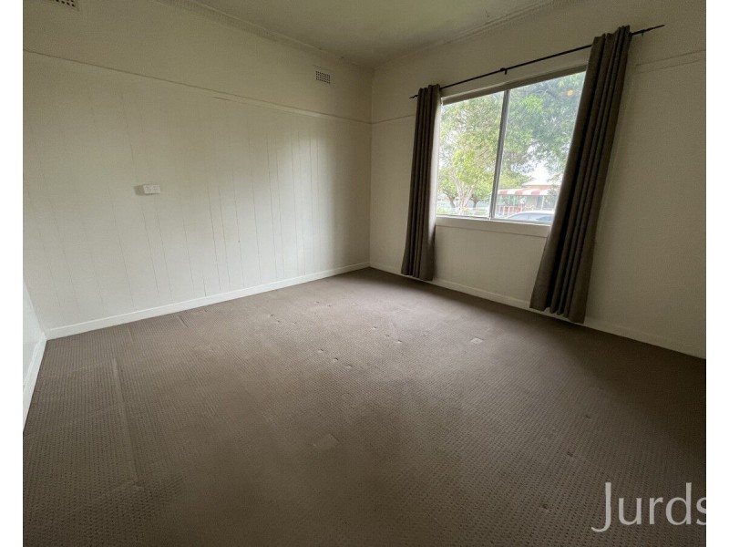 42 Catherine Street, Cessnock NSW 2325